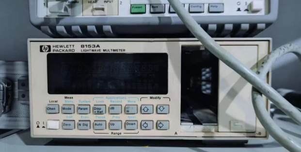 二手光波多用表 HP 8153A